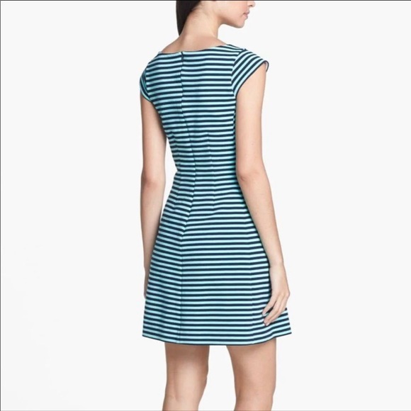 Lilly Pulitzer Skater Dress - Picture 3 of 10